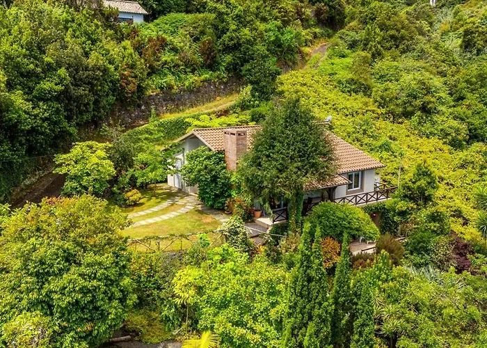 Casa Do Jardim Botanico * Sao Roque Do Faial
